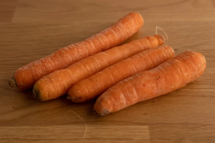 Cuatro zanahorias