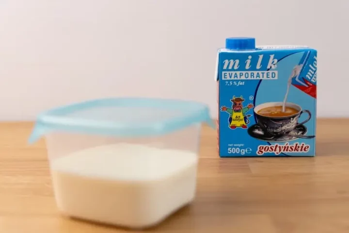 leche evaporada y carton