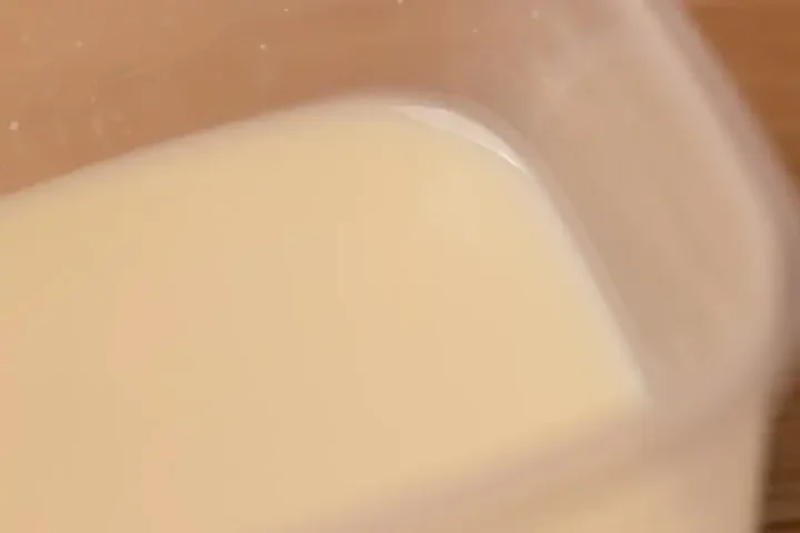 superficie de leche condensada descongelada 7
